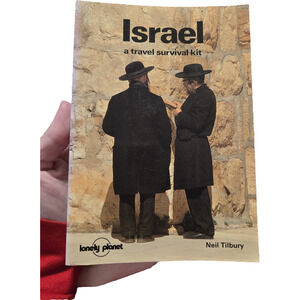 A Travel Survival Kit Neil Tilbury 1989 1st Edition Lonely Planet Reference